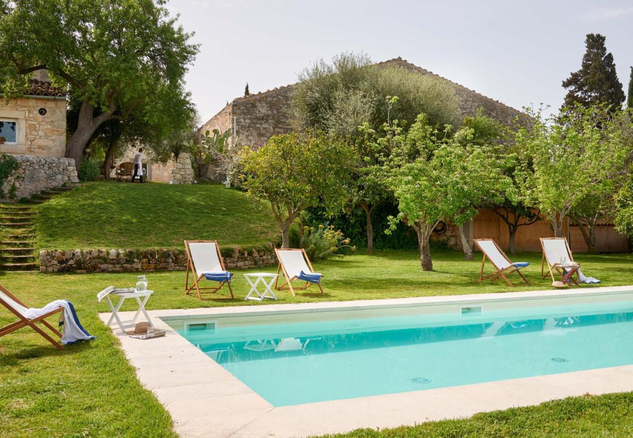 Baglio Occhipinti Villa Vittoria Bagian luar foto